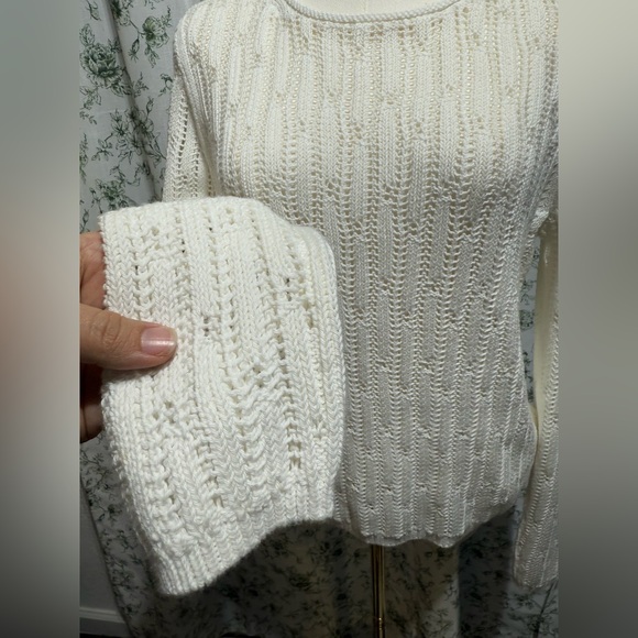 Elliot Lauren - Picture 2 of 5